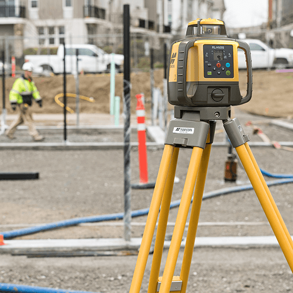 Topcon RL-HV2S på stativ